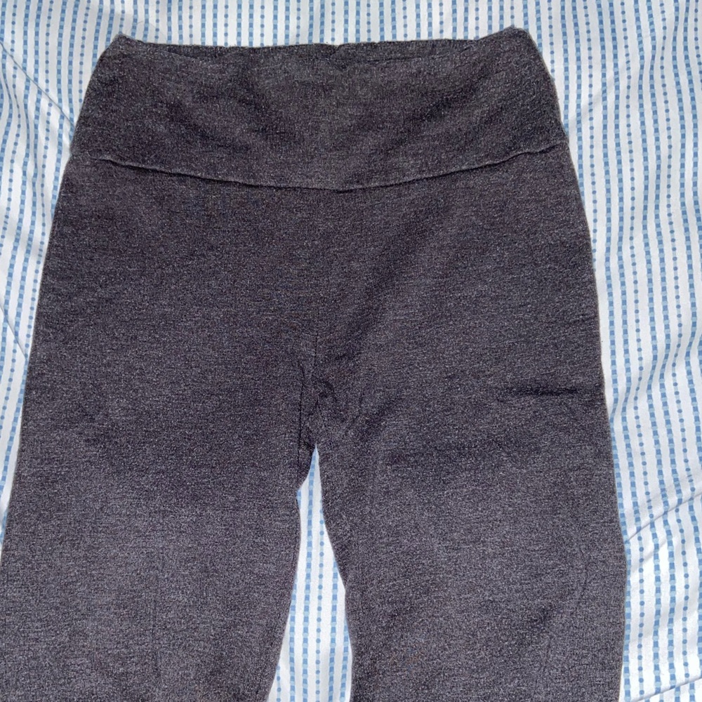 NEW HI-WAISTED LEGGINGS